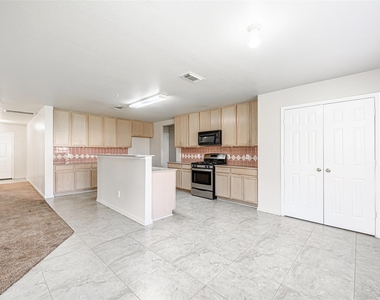 20926 Kenna Cove Lane - Photo Thumbnail 13