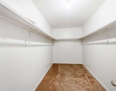 20926 Kenna Cove Lane - Photo Thumbnail 43