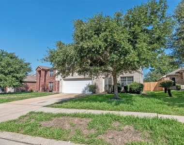 20926 Kenna Cove Lane - Photo Thumbnail 3
