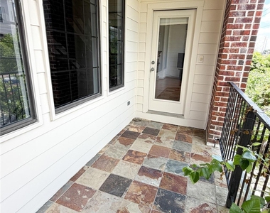 1213 Dunlavy Street - Photo Thumbnail 17