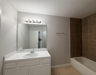 6407 Waldron Drive - Photo Thumbnail 21
