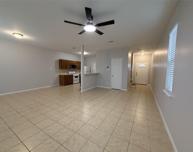 6407 Waldron Drive - Photo Thumbnail 2