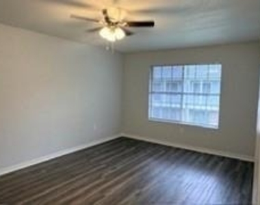 2101 Mustang Road - Photo Thumbnail 2