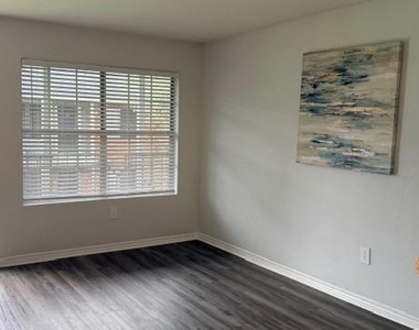 2101 Mustang Road - Photo Thumbnail 1