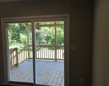246 Brenda Road - Photo Thumbnail 21