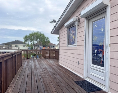 1031 Redfish Street - Photo Thumbnail 25