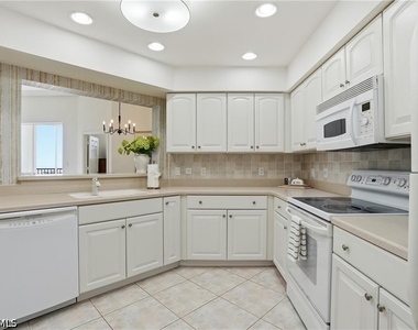 4183 Bay Beach Lane - Photo Thumbnail 17