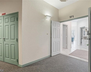 4183 Bay Beach Lane - Photo Thumbnail 5