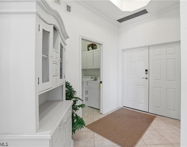 4183 Bay Beach Lane - Photo Thumbnail 6