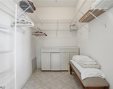 4183 Bay Beach Lane - Photo Thumbnail 28