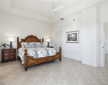 4183 Bay Beach Lane - Photo Thumbnail 22
