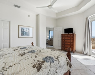 4183 Bay Beach Lane - Photo Thumbnail 23