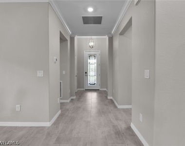 19527 Utopia Lane - Photo Thumbnail 4
