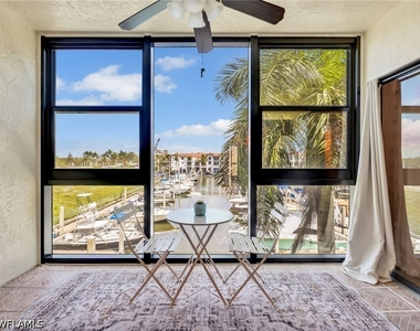 801 River Point Drive - Photo Thumbnail 19