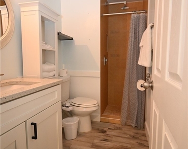 206 Cape Coral Parkway W - Photo Thumbnail 9