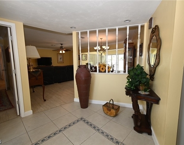 4520 Vinsetta Avenue - Photo Thumbnail 1