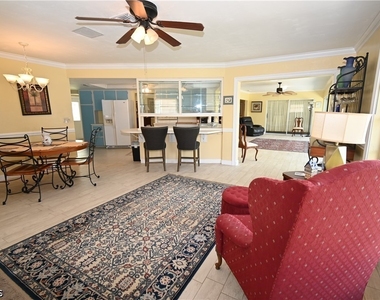 4520 Vinsetta Avenue - Photo Thumbnail 5
