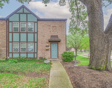 10502 Hammerly Boulevard - Photo Thumbnail 2