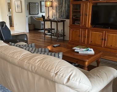 10356 White Palm Way - Photo Thumbnail 11