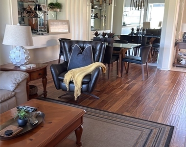 10356 White Palm Way - Photo Thumbnail 3