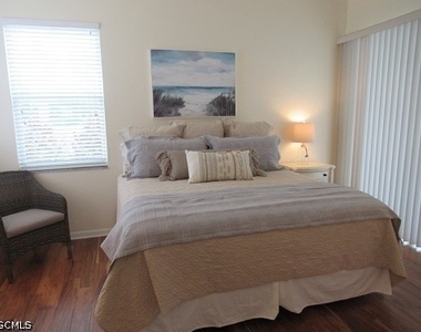 10356 White Palm Way - Photo Thumbnail 16