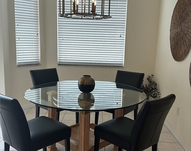 10356 White Palm Way - Photo Thumbnail 8