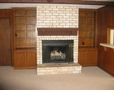 25407 Tuckahoe Lane - Photo Thumbnail 9