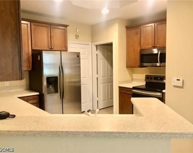 9813 Quinta Artesa Way - Photo Thumbnail 1