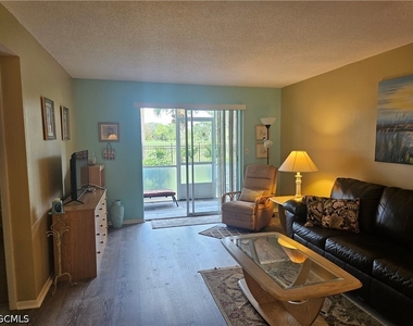 6777 Winkler Road - Photo Thumbnail 6