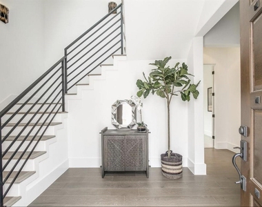 325 E Second Street Street - Photo Thumbnail 2