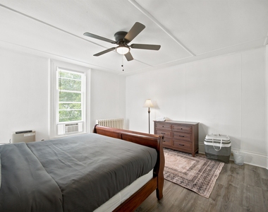 166 Main - Photo Thumbnail 9