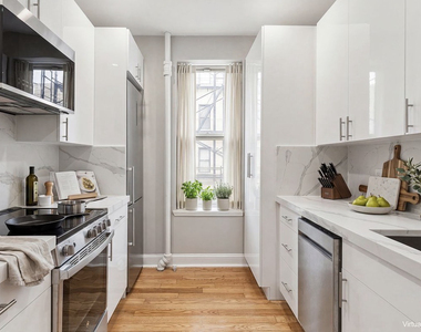 Copy of 110 East 1st Street - Photo Thumbnail 1