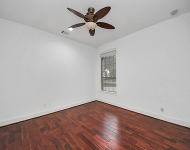 1807 Ravenel Lane - Photo Thumbnail 27