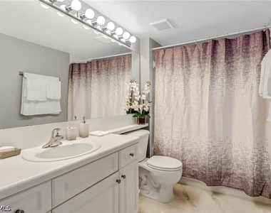 1265 Wildwood Lakes Boulevard - Photo Thumbnail 12