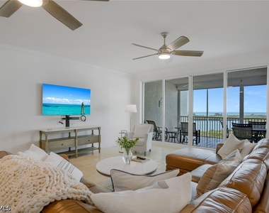 275 Indies Way - Photo Thumbnail 2
