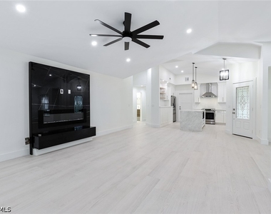 116 Fountain Circle - Photo Thumbnail 19
