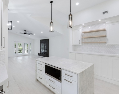 116 Fountain Circle - Photo Thumbnail 9