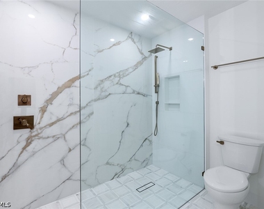 116 Fountain Circle - Photo Thumbnail 11