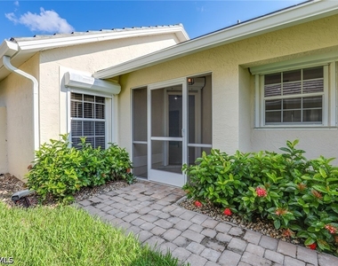 116 Fountain Circle - Photo Thumbnail 2