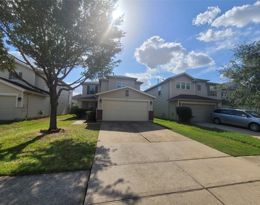 7815 Tuhati Forest Lane - Photo Thumbnail 1