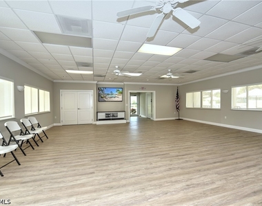 473 12th Avenue S - Photo Thumbnail 17
