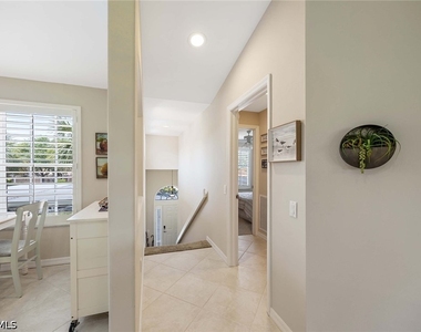 9030 Spring Run Boulevard - Photo Thumbnail 3