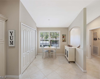 9030 Spring Run Boulevard - Photo Thumbnail 12