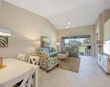 9030 Spring Run Boulevard - Photo Thumbnail 4
