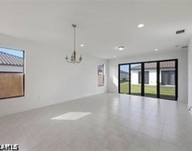 5574 Cassidy Lane - Photo Thumbnail 15