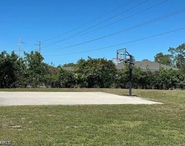 1315 Henley Street - Photo Thumbnail 28
