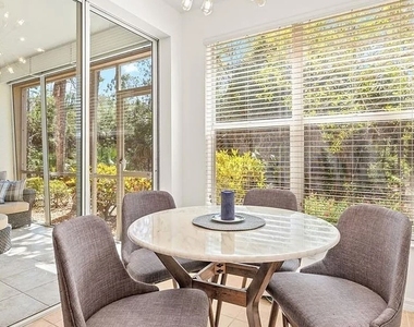 1315 Henley Street - Photo Thumbnail 21