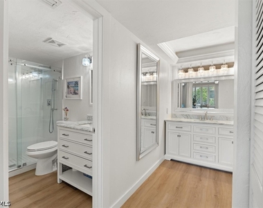 1400 Blue Point Avenue - Photo Thumbnail 17