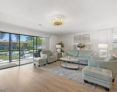 1400 Blue Point Avenue - Photo Thumbnail 10
