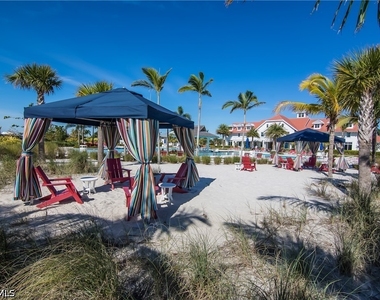 7286 Saona Court - Photo Thumbnail 31